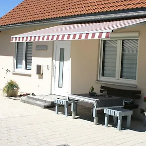  Ferienhaus Ferienwohnung Mit Herz Für Tiere, Neue Mit E-tankstelle